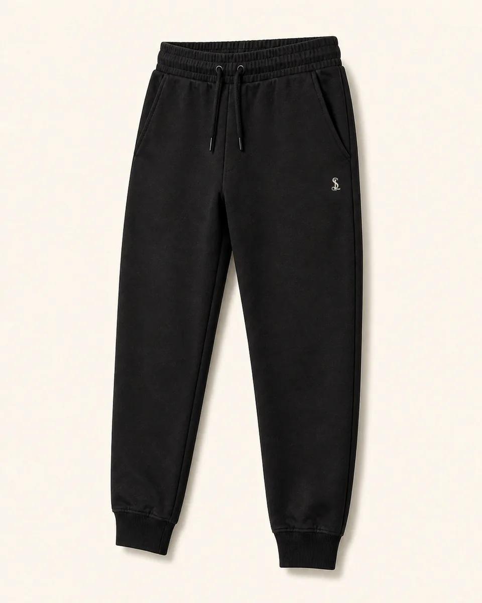 Black Jogger, front three quarter